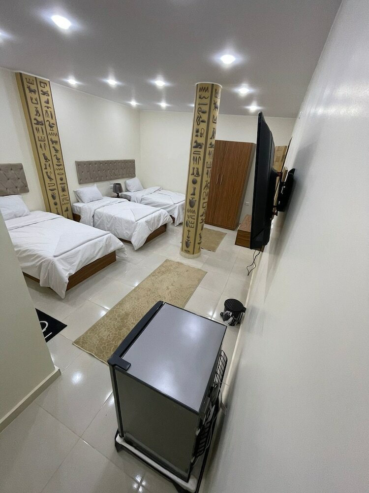 Фото The pyramids plateau view