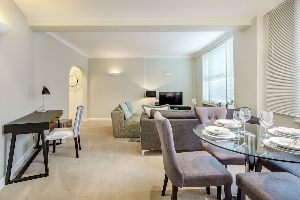 Фото Hill Street Mayfair Apartments
