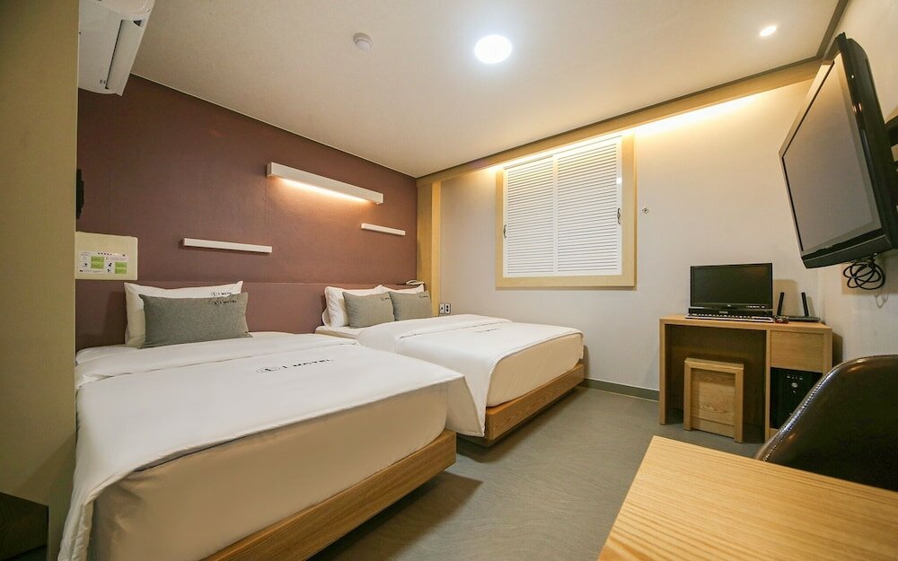 Фото Pohang Mundeok I