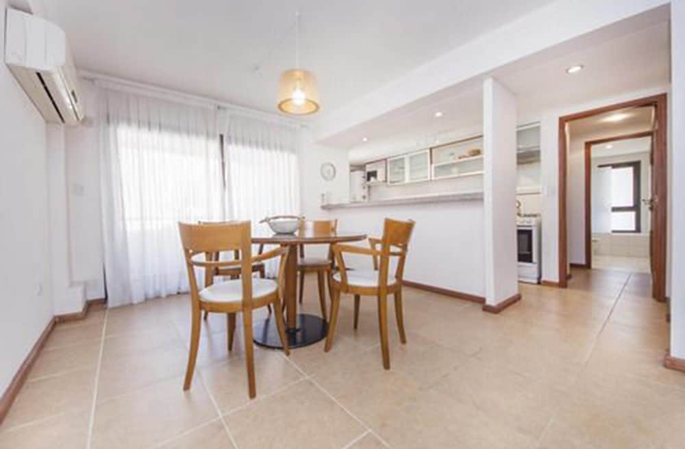 Фото Obispo Salguero X4z