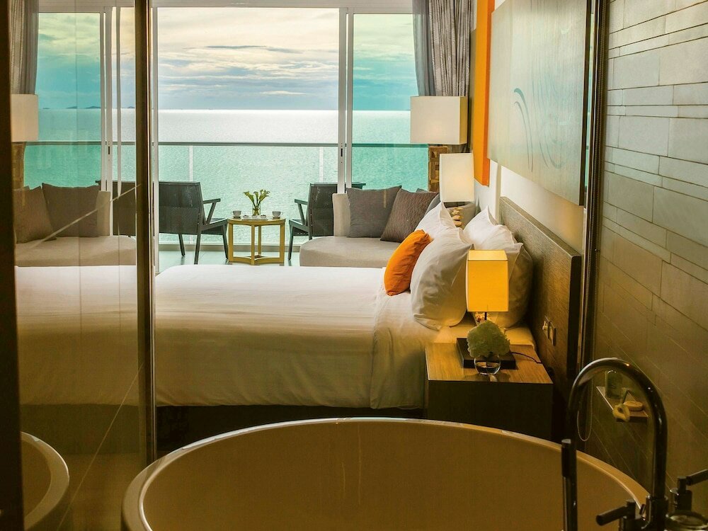 Фото Mövenpick Siam Na Jomtien Pattaya