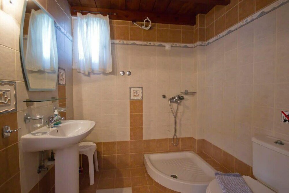 Фото Nikos Sea view apts Milos