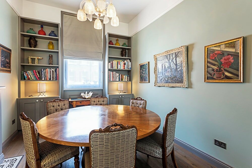 Фото Well-designed Chelsea Flat