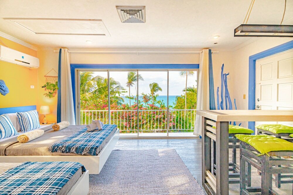Фото Panoramic Cottage at Love Beach - Pool