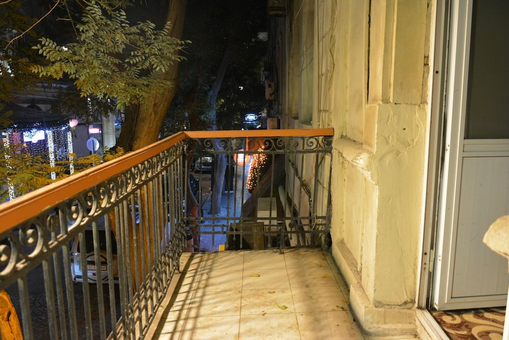 Фото Perron Hotel