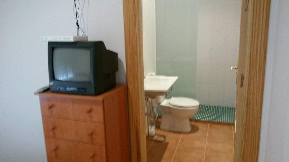 Фото Hostal Virgen del Pilar