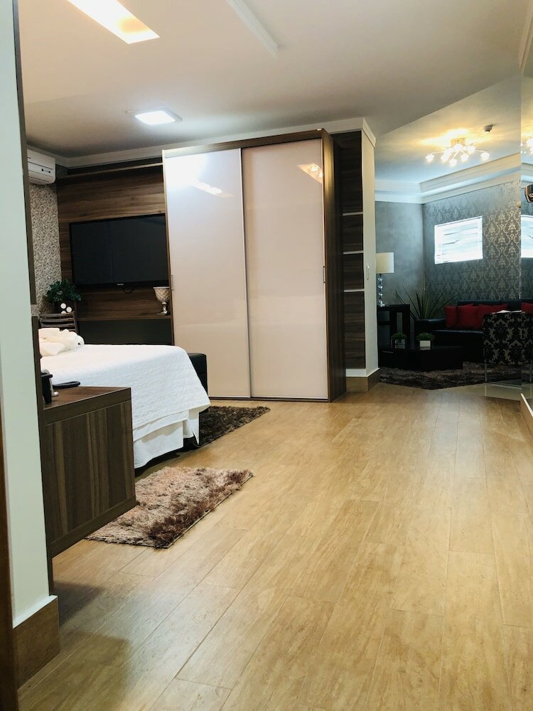 Фото Shelton Palace Hotel