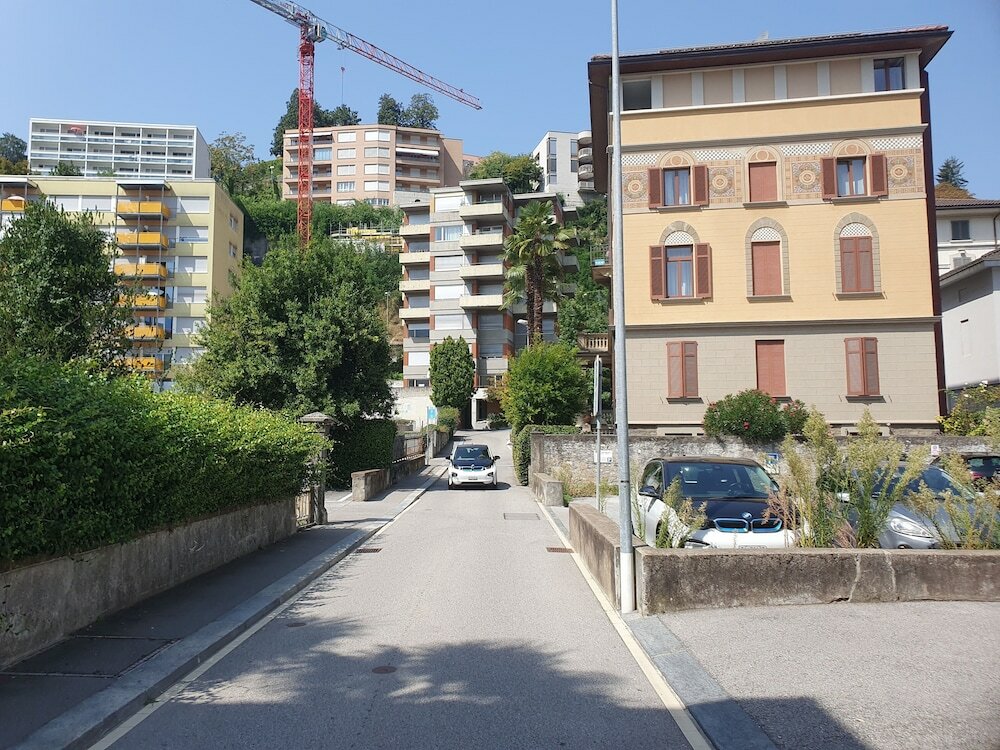 Фото Executive Central Splitted 2 Floors Flat