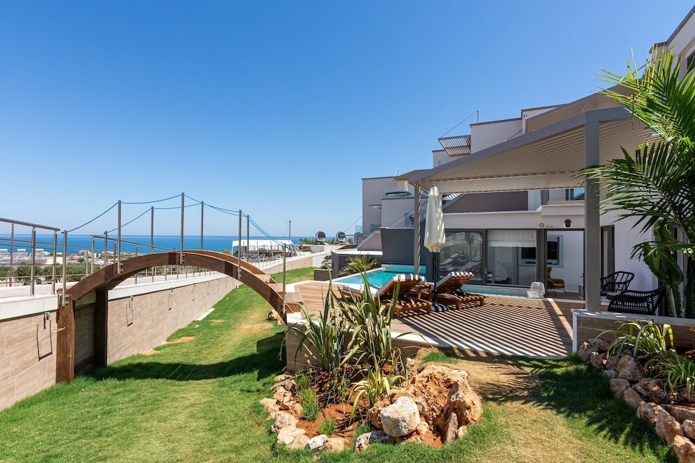 Фото Onira Suite Dreams