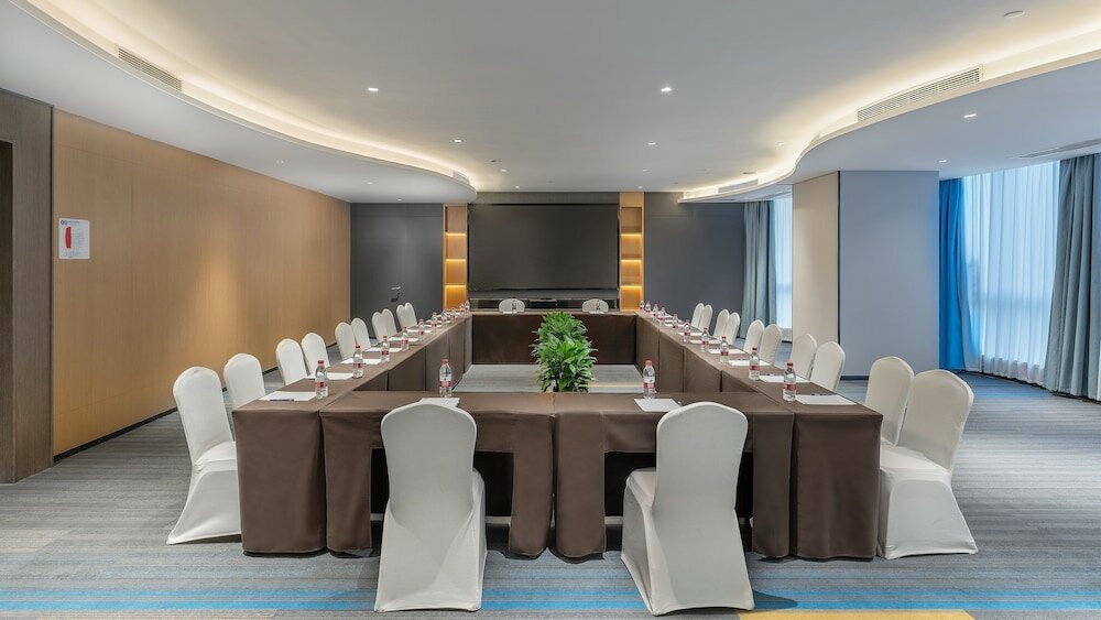 Фото Holiday Inn Express Changsha Wuyi Plaza