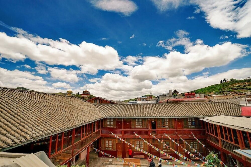 Фото отеля 3