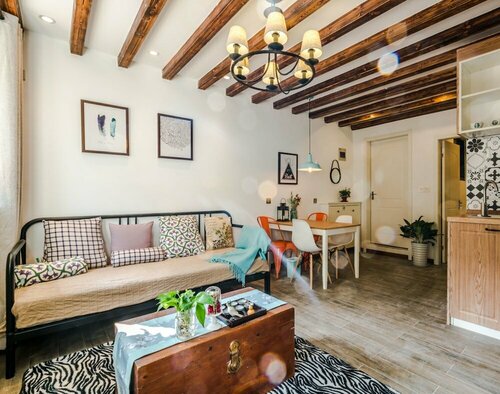 Гостиница Cozy Apartment Best Location 159 в Шанхае