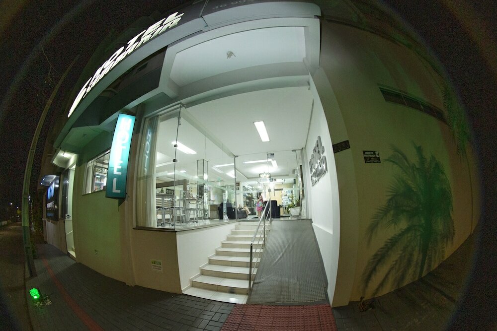 Фото Hotel Sambakia