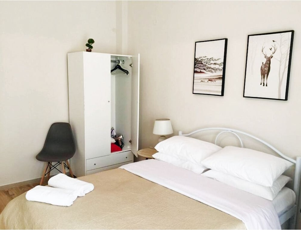 Фото Monad Apartments Dragoumi