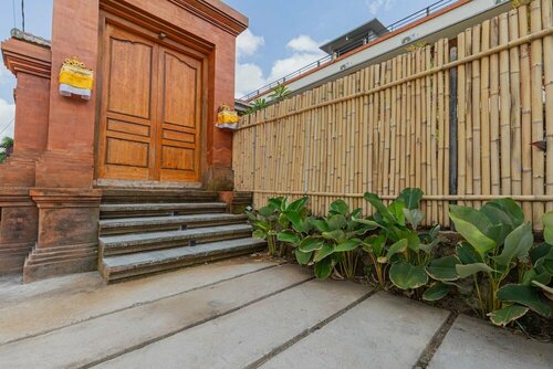 Гостиница Candra Loka Studio & Apartment by The Loka