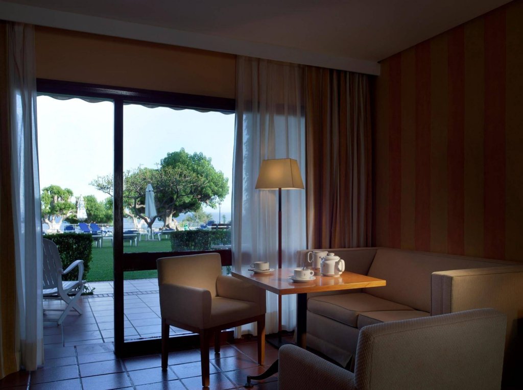 Фото Parador De Nerja