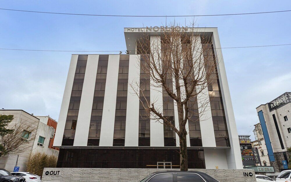 Фото Pohang Daejam-dong Hotel Noblion