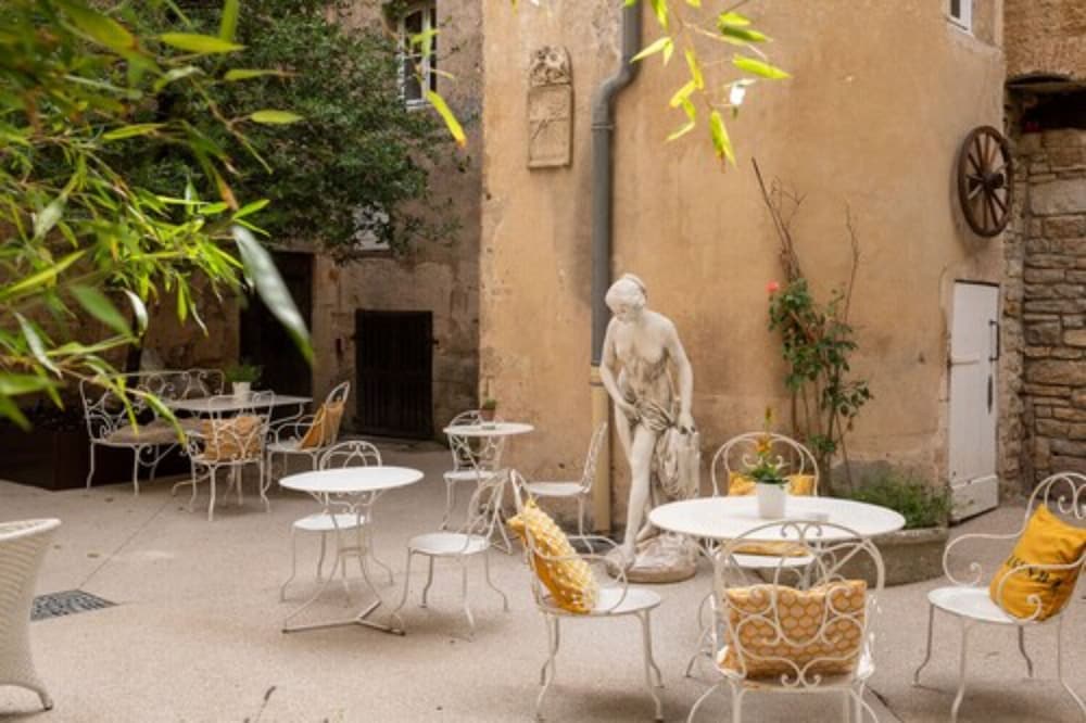 Фото Les Remparts Hôtels et Demeures Historiques