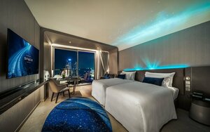 отель Grande Centre Point Space Pattaya