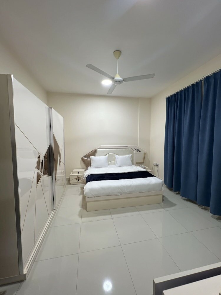 Фото Evane Hotel Suets