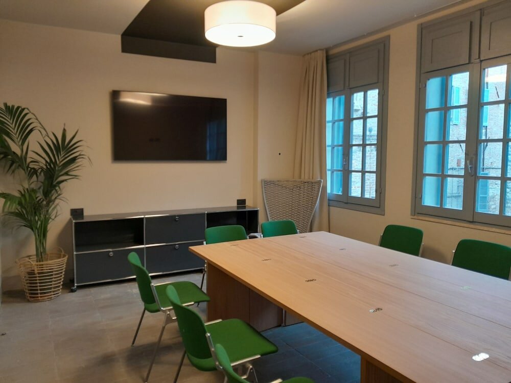 Фото Hotel Priori Secret Garden