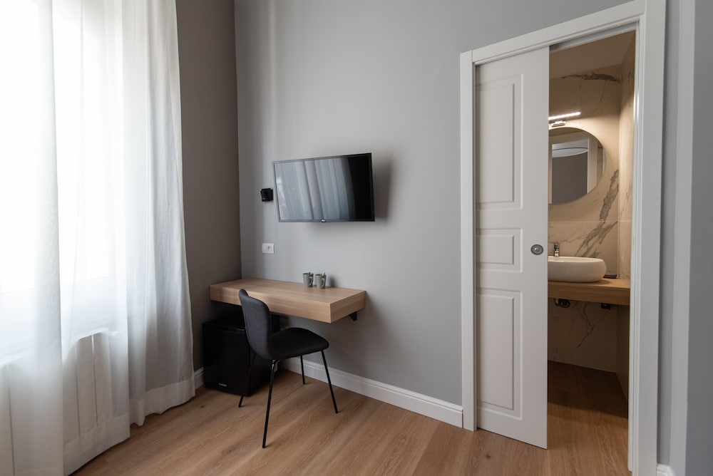 Фото Nolana 28 Rooms in Naples