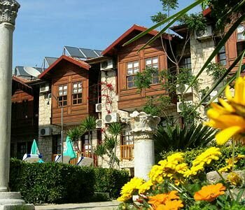 Гостиница Lale Park в Сиде