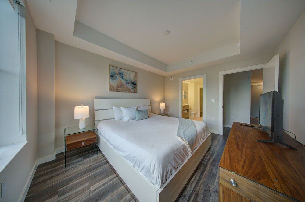 Фото Motif by Moderno