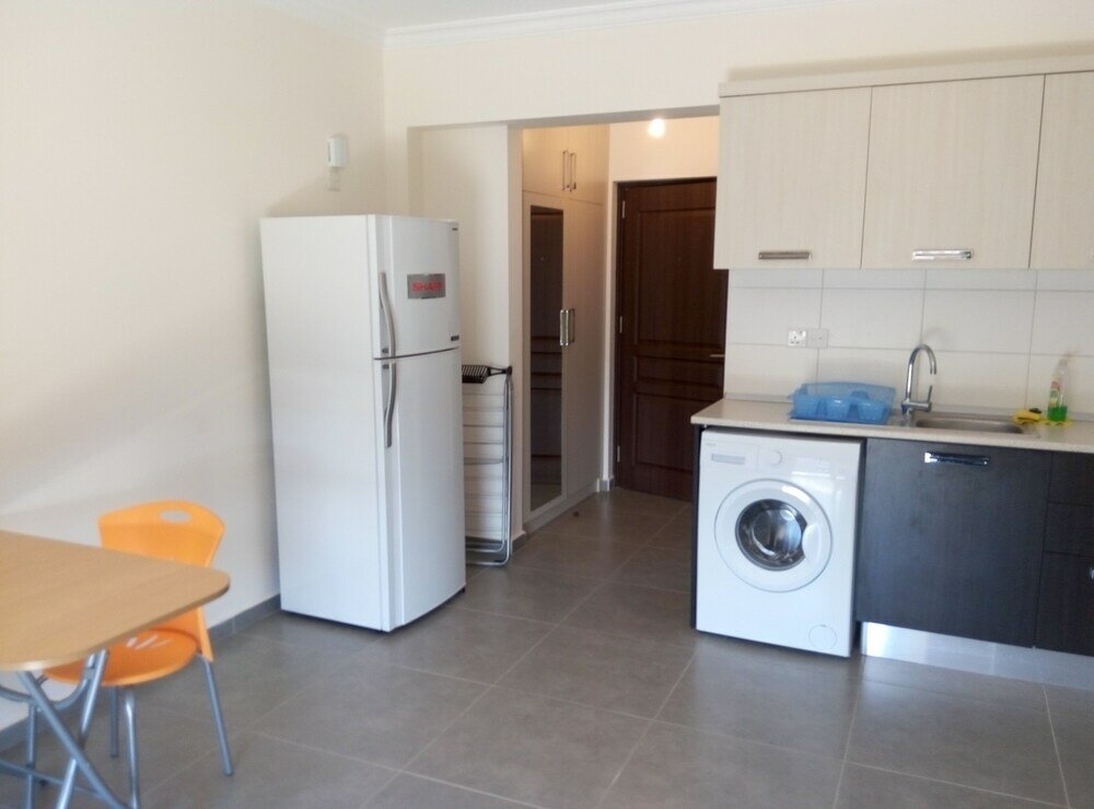 Фото Studio Apartment at Longbeach