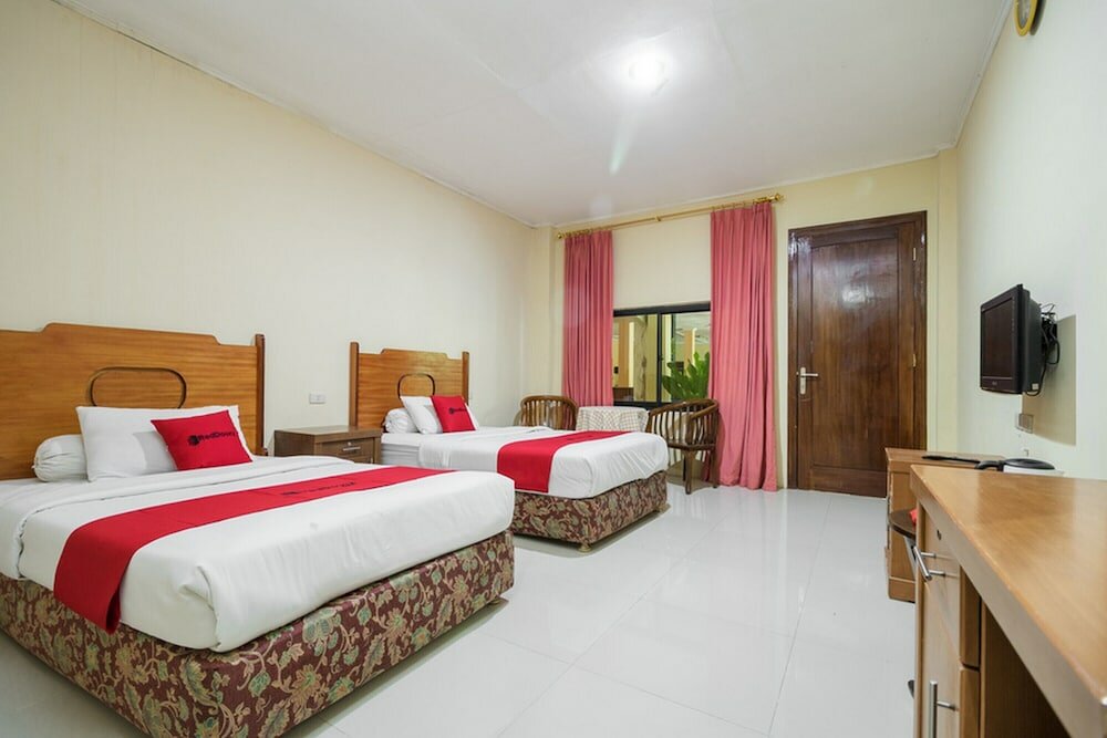 Фото RedDoorz @ Jalan Lintas Sumatera Lahat