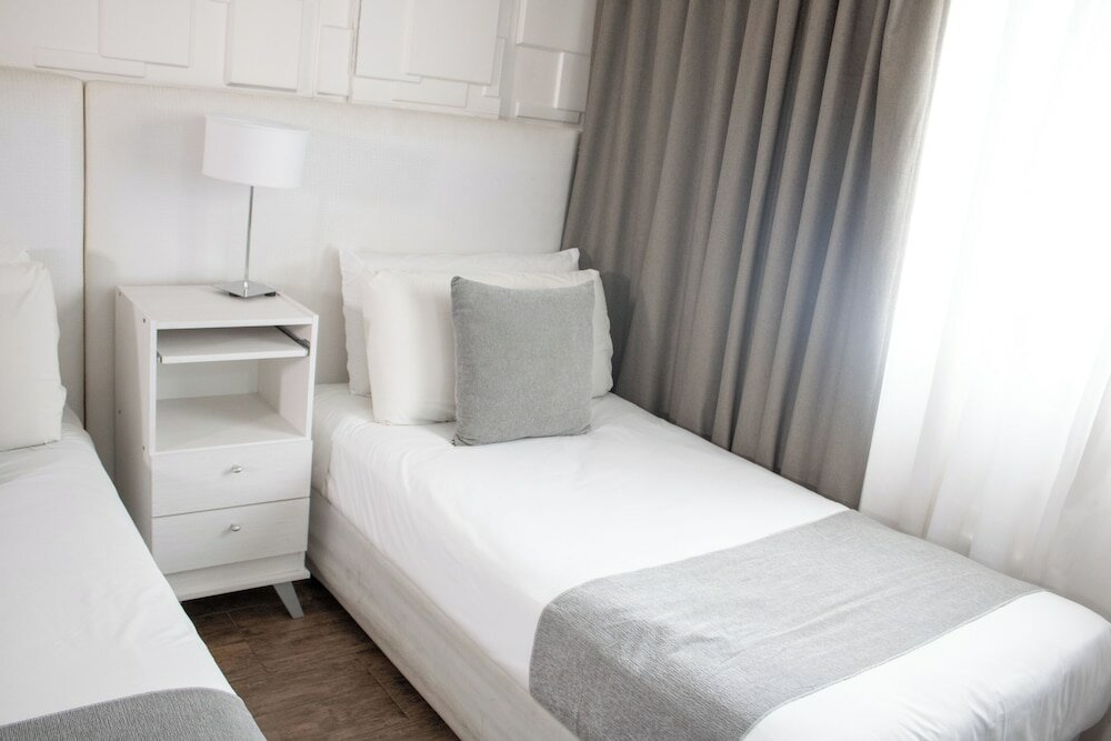 Фото Ker Recoleta Hotel