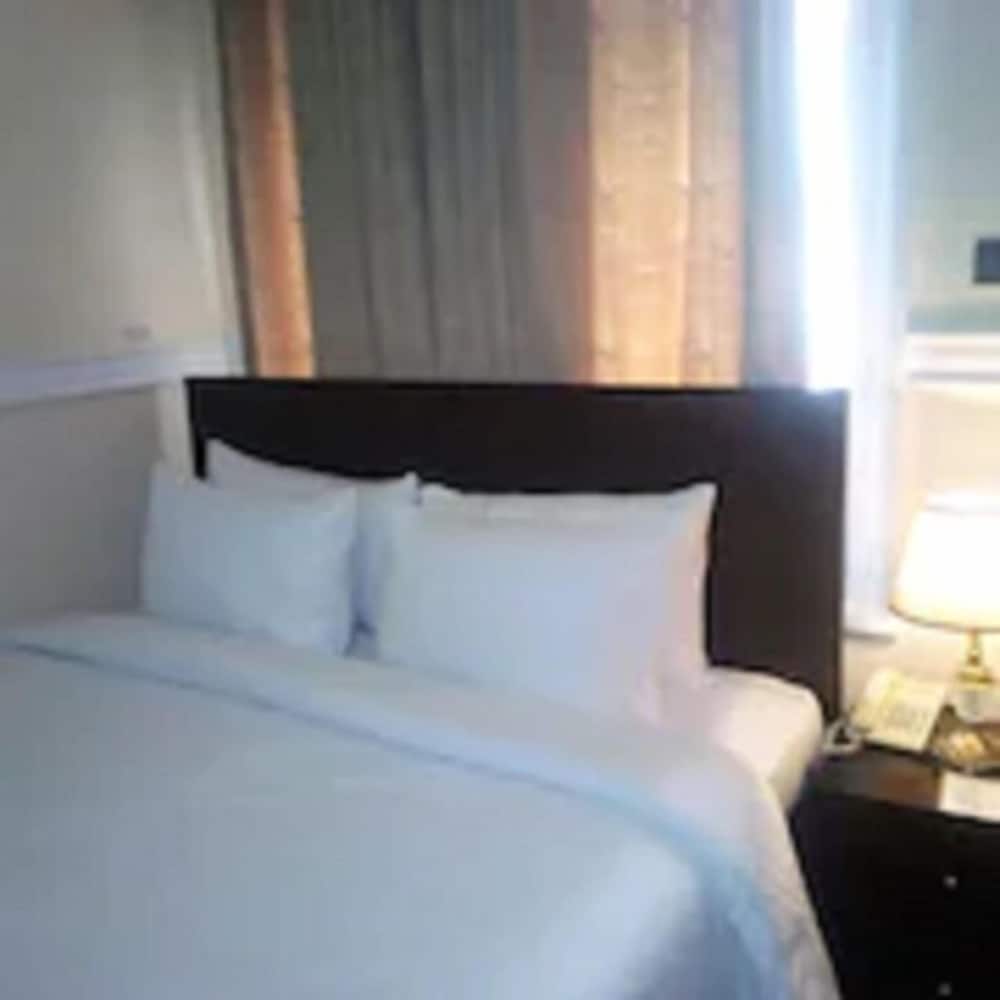 Фото Edmudian Court Luxury Apartments