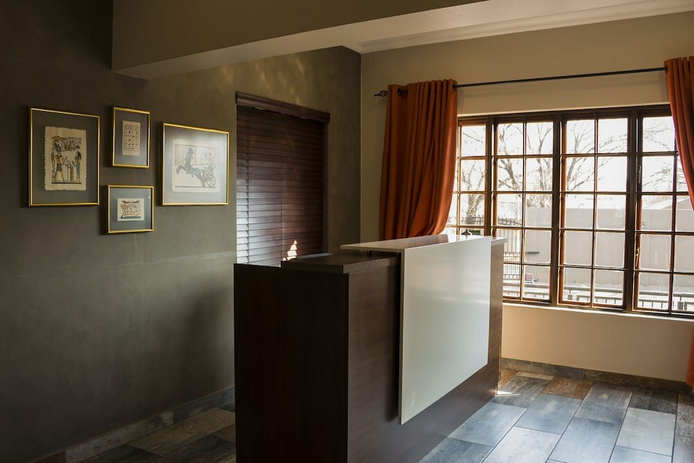 Фото Ruth Avenue Guest House