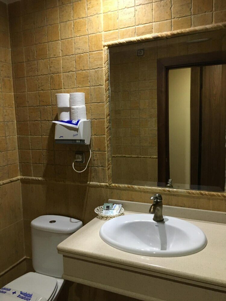 Фото Hostal Mesón Arboleas