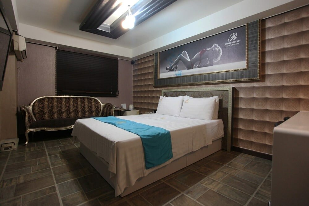 Фото Bucheon Regency