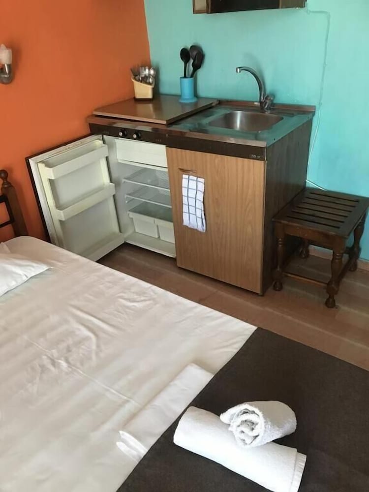 Фото Angela - Zoi Rooms