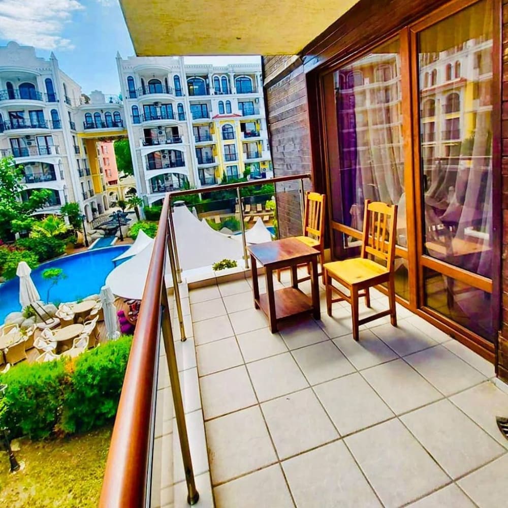 Фото Magnolia Garden Hotel