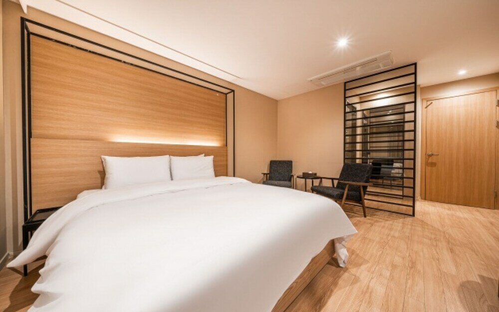 Фото Hotel Star Premier Yeoksam