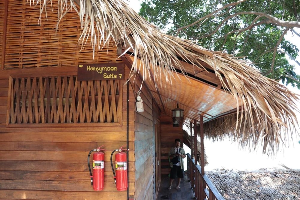 Фото Sawan Sunset Resort