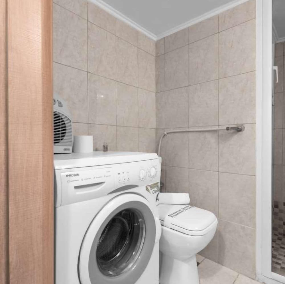 Фото 93 Nilie Hospitality Mgmt