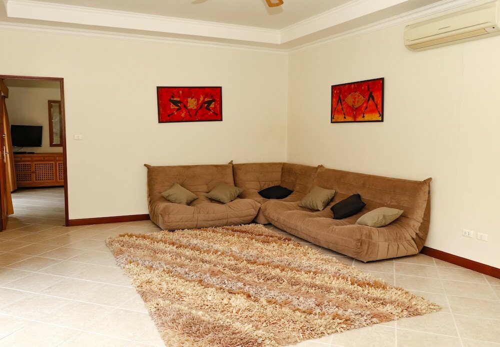 Фото Luxury Private Villa with Pool Jomtien beach