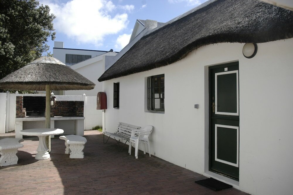 Фото Arniston Seaside Cottages