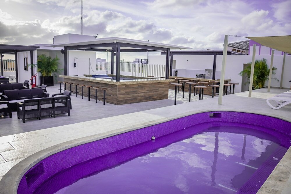 Фото Nomads Party Hostel