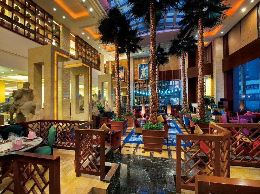 Фото Chengdu Tianfu Sunshine