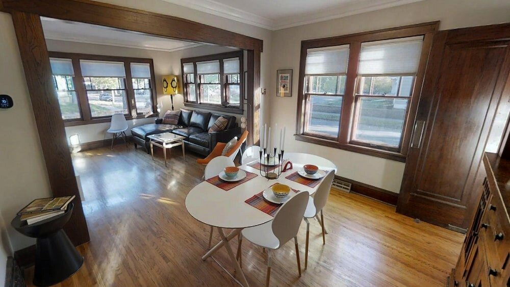 Фото Longfellow Chic