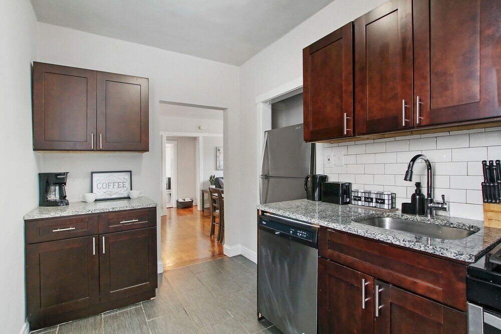 Фото Modern & Stylish 3br Apt in Rogers Park