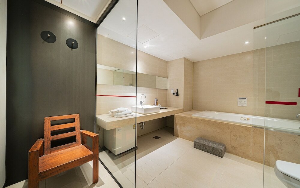 Фото Yeoksam Bare