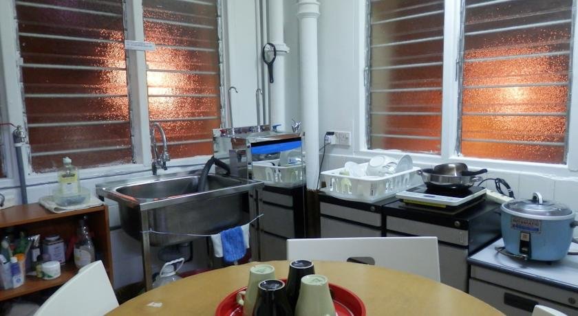 Фото The Bodhi Lodge - Hostel