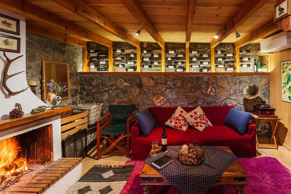 Фото Escape in the Forest, Cosy Chalet with Home Cinema