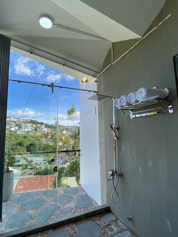 Фото Orimi Cafe & Homies Dalat